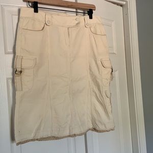 Winter white White House black market cord skirt